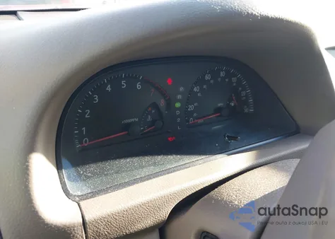 2003 Toyota Camry Le z USA, uszkodzony, nr VIN 4T1BE32K63U251267